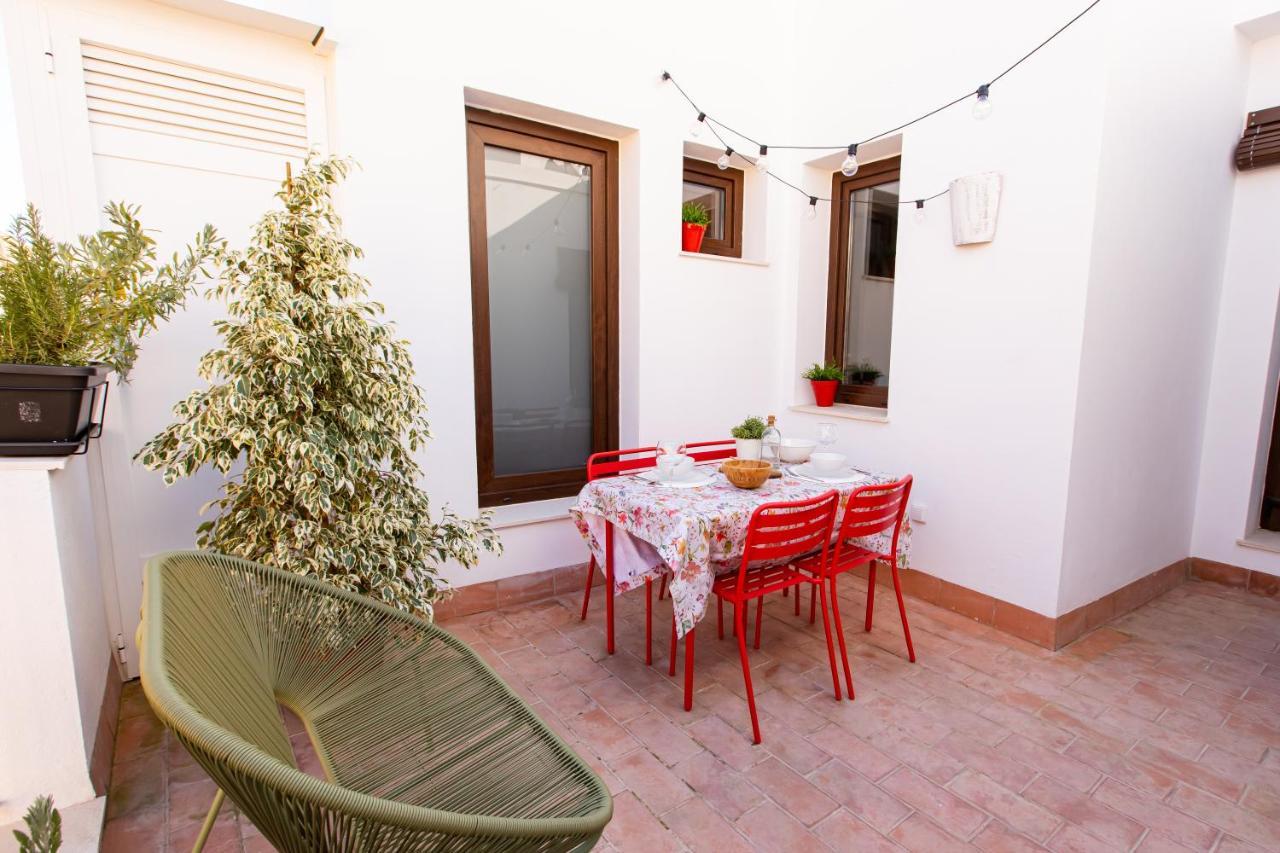 El Palomar Apartment Seville Exterior photo